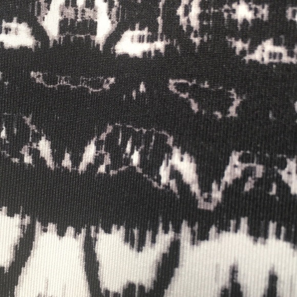 Badgely Mischka Tankini Top - Picture 8 of 15